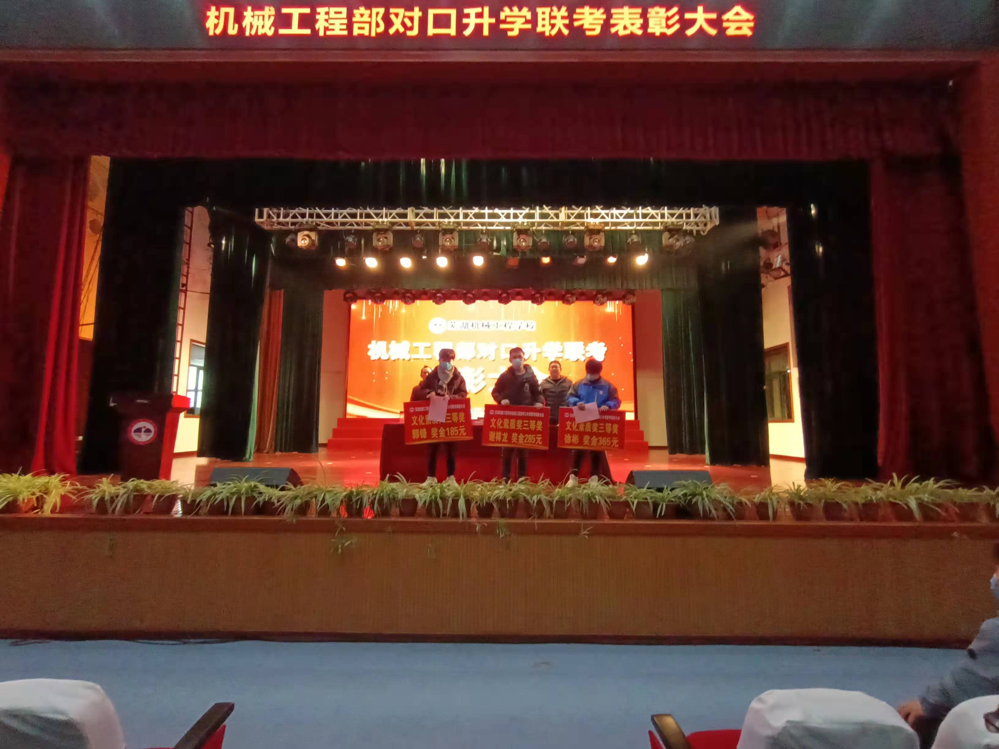 bddb15f953fe643c90a0359134fa4f2.jpg bddb15f953fe643c90a0359134fa4f2.jpg