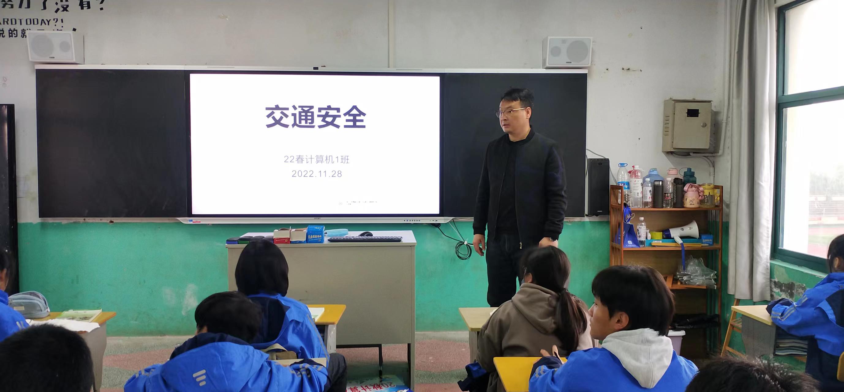 李翔.jpg