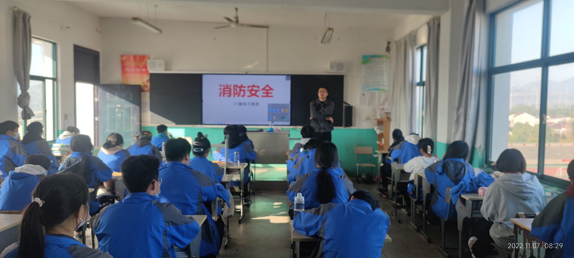 孟令诚.jpg